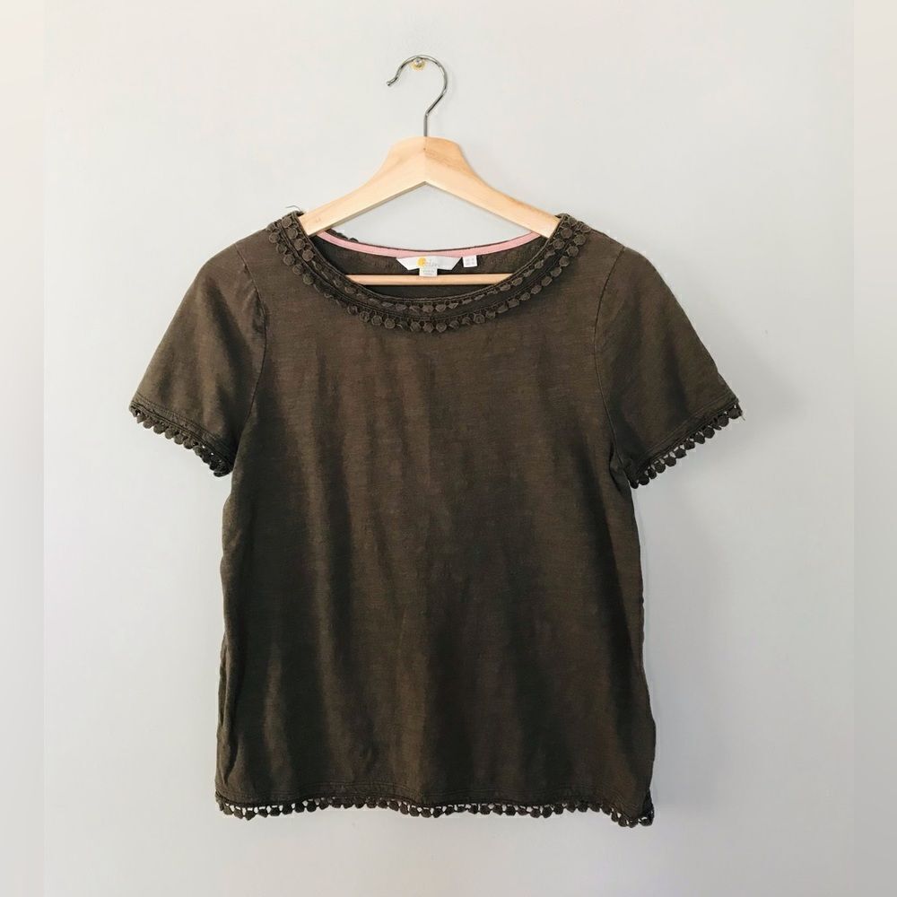BODEN | THELMA Khaki Green Embroidered Trim Essential T-shirt